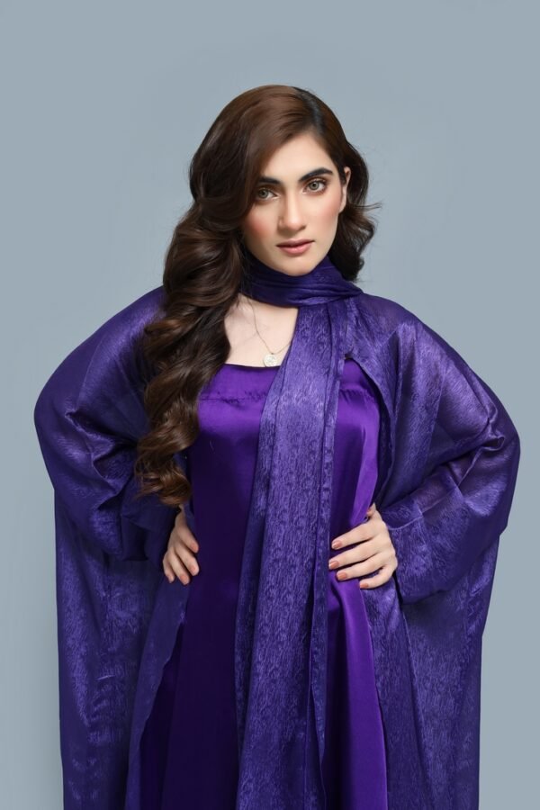 Deep Purple Abaya - Image 3